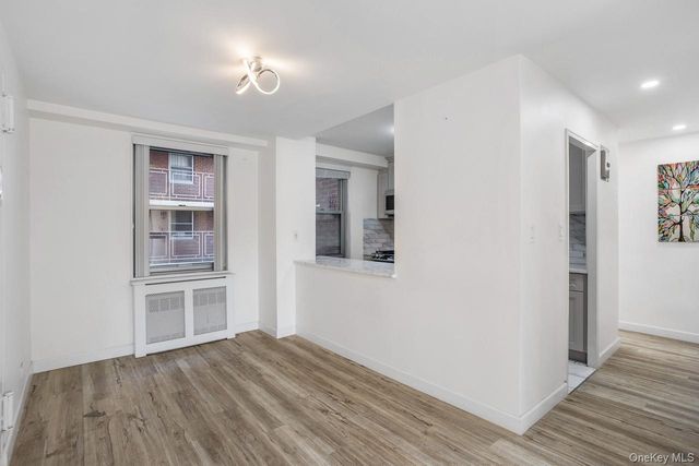 6125 97th Street 5A, Rego Park, NY 11374