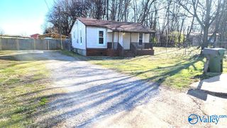 2305 Stanley Drive NW, Huntsville, AL 35816