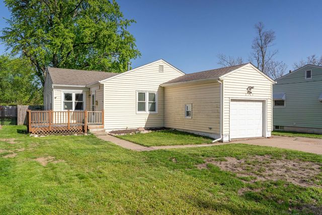 2123 32ND Street, Rock Island, IL 61201