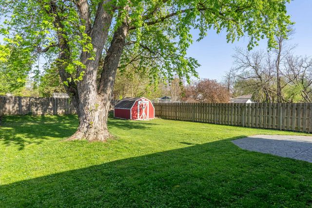 2123 32ND Street, Rock Island, IL 61201