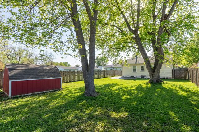 2123 32ND Street, Rock Island, IL 61201