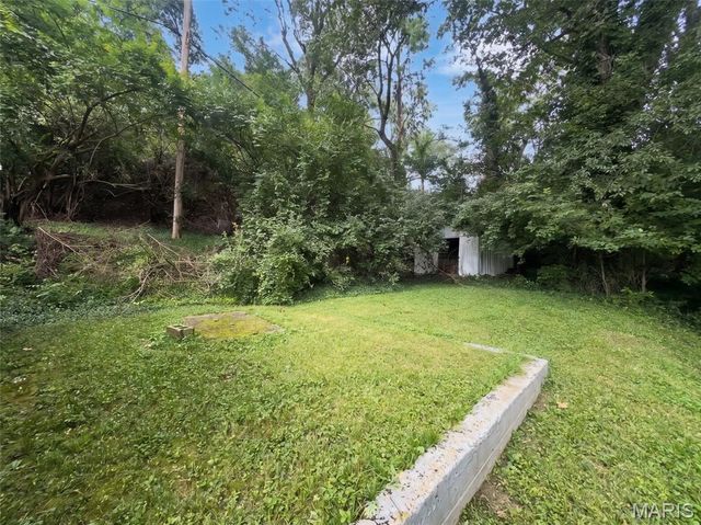 3974 Lada Avenue, Normandy, MO 63121