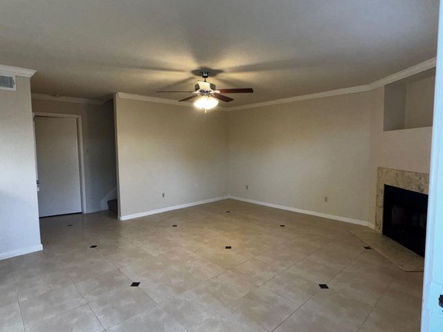 8247 Creekbend Drive 8247, Houston, TX 77071