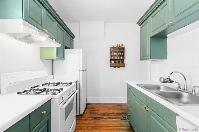 579 N Pennsylvania Street, Denver, CO 80203