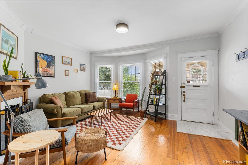 579 N Pennsylvania Street, Denver, CO 80203