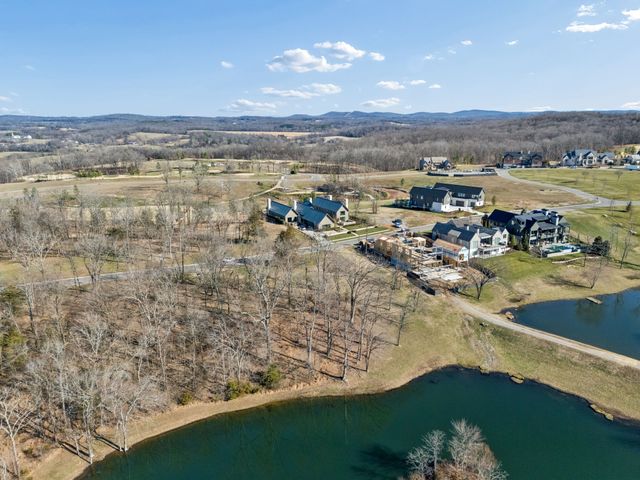 8217 Jolene Dr, College Grove, TN 37046