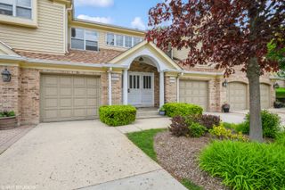 1825 W Ashbury Court 1825, Inverness, IL 60067