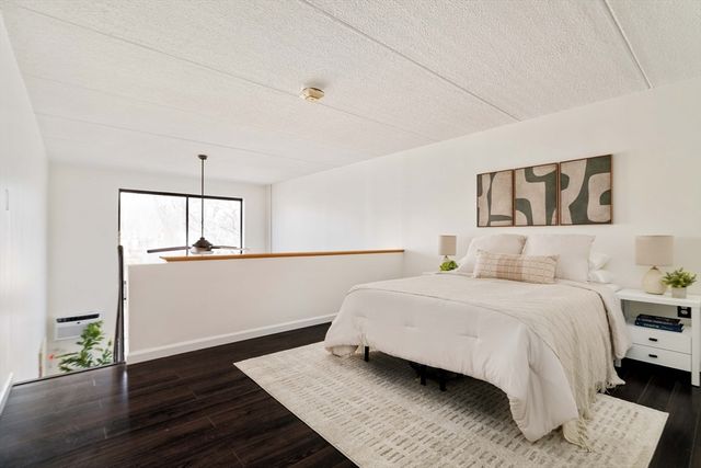 993 Massachusetts Ave 203, Arlington, MA 02476