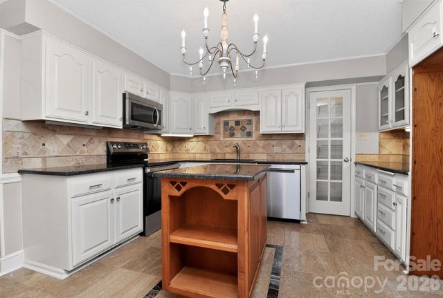 971 Stanley Lucia Road, Mount Holly, NC 28120
