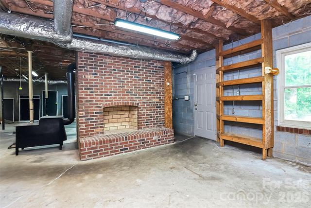 971 Stanley Lucia Road, Mount Holly, NC 28120