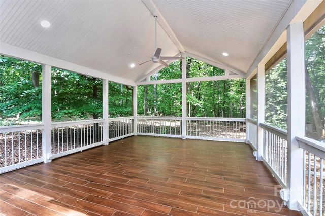 971 Stanley Lucia Road, Mount Holly, NC 28120