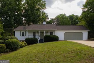 60 Lakeside Drive, Covington, GA 30016