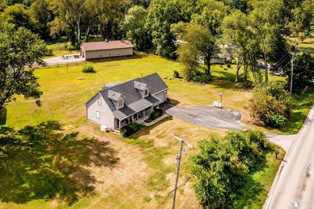 10223 Summerfield Road, Temperance, MI 48182