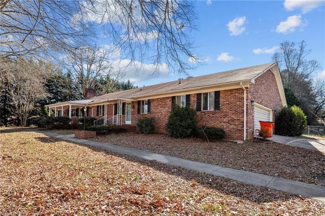 3613 Westwood Road, Hamptonville, NC 27020