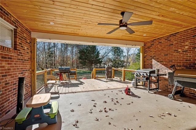3613 Westwood Road, Hamptonville, NC 27020