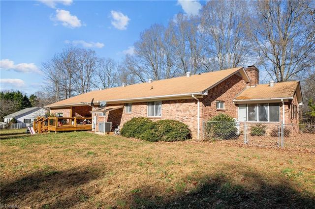 3613 Westwood Road, Hamptonville, NC 27020