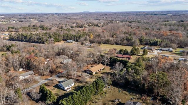 3613 Westwood Road, Hamptonville, NC 27020