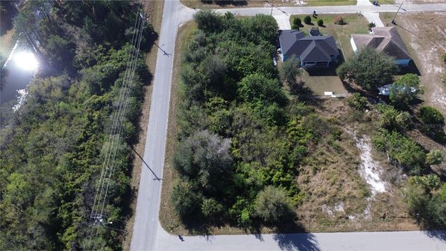 880 GULF LANE, Lehigh Acres, FL 33974