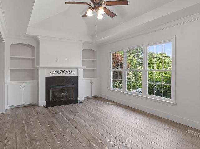 602 Westcrest Dr, Nashville, TN 37211