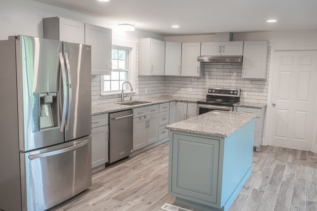 602 Westcrest Dr, Nashville, TN 37211