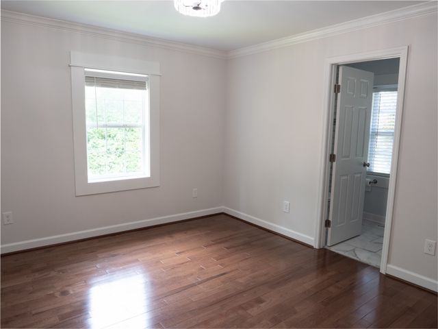 602 Westcrest Dr, Nashville, TN 37211