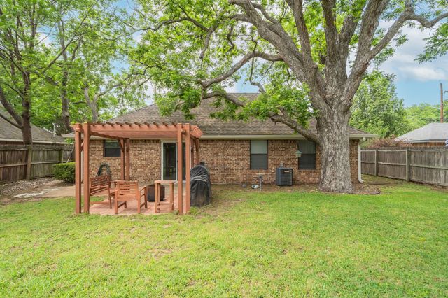204 Joshua Street, Denton, TX 76209