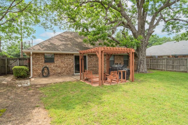 204 Joshua Street, Denton, TX 76209