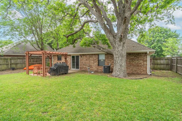 204 Joshua Street, Denton, TX 76209