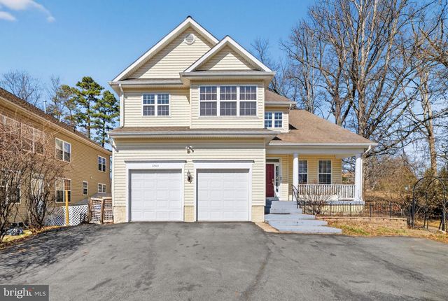 11913 HUNTERS LN, Rockville, MD 20852