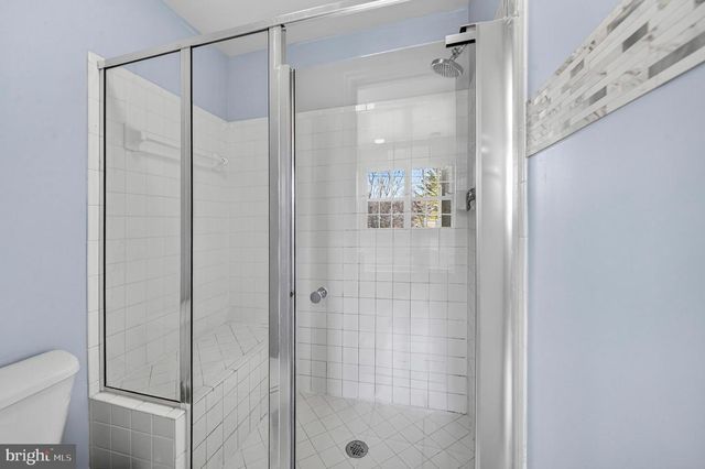 11913 HUNTERS LN, Rockville, MD 20852