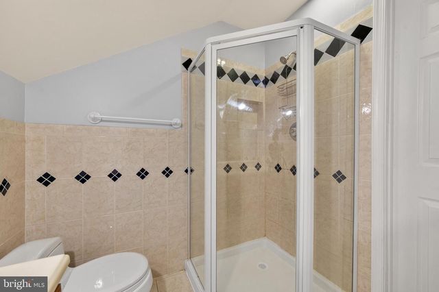 11913 HUNTERS LN, Rockville, MD 20852