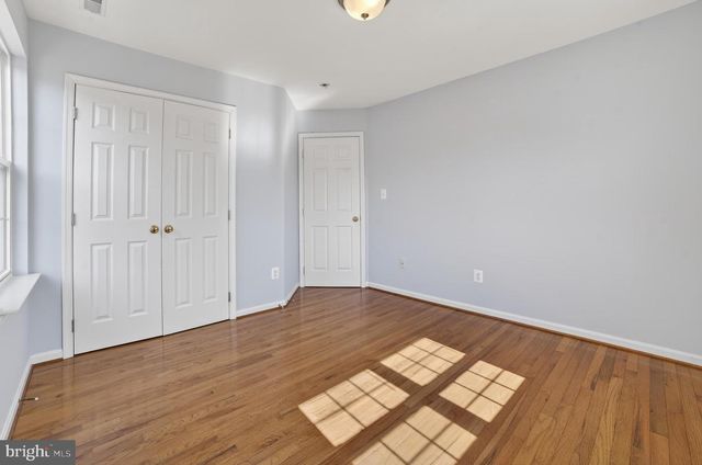 11913 HUNTERS LN, Rockville, MD 20852