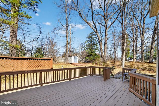 11913 HUNTERS LN, Rockville, MD 20852