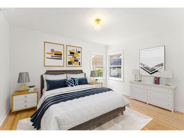 6435 Ne BROADWAY, Portland, OR 97213