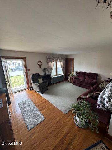 1615 Bernice Street, Rotterdam, NY 12303