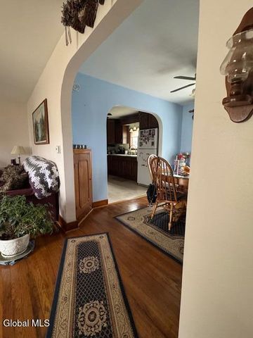 1615 Bernice Street, Rotterdam, NY 12303
