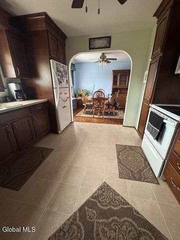 1615 Bernice Street, Rotterdam, NY 12303