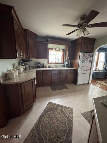 1615 Bernice Street, Rotterdam, NY 12303