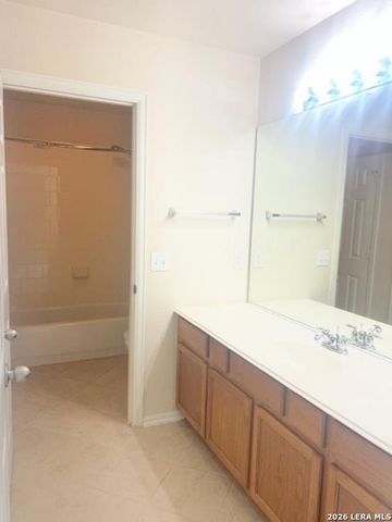 10610 CANYON RIV, Helotes, TX 78023