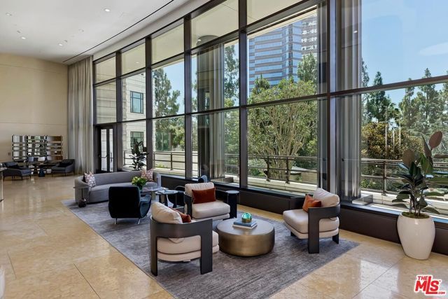 1 W Century Drive 21A, Los Angeles, CA 90067