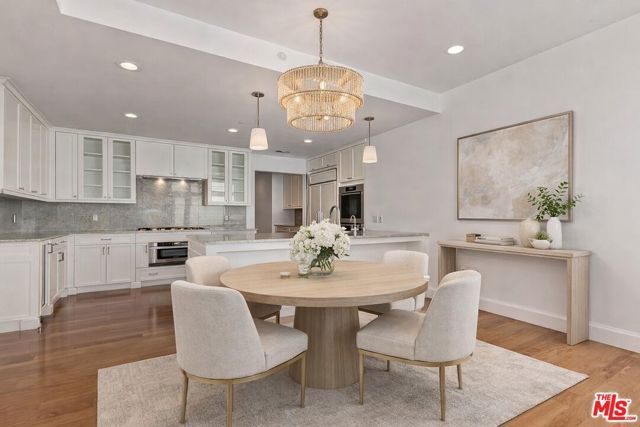 1 W Century Drive 21A, Los Angeles, CA 90067