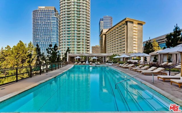 1 W Century Drive 21A, Los Angeles, CA 90067