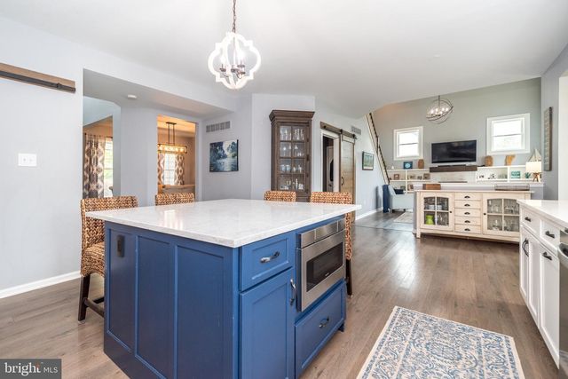 119 BRADFORD DR, Schwenksville, PA 19473