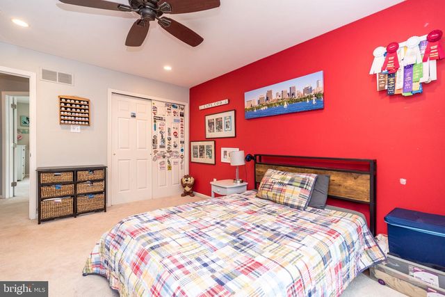 119 BRADFORD DR, Schwenksville, PA 19473