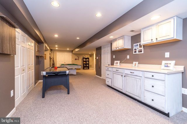 119 BRADFORD DR, Schwenksville, PA 19473