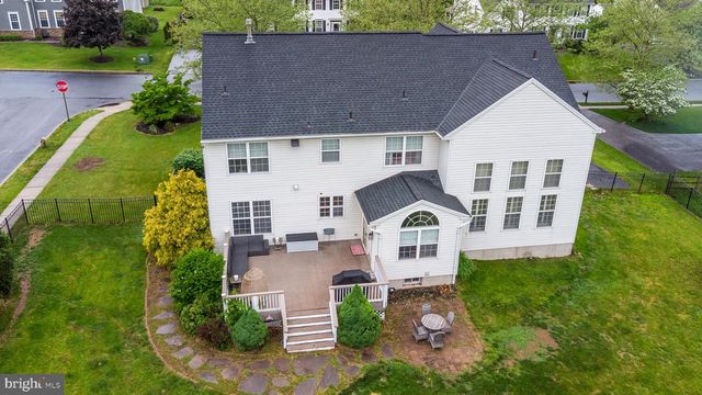 119 BRADFORD DR, Schwenksville, PA 19473