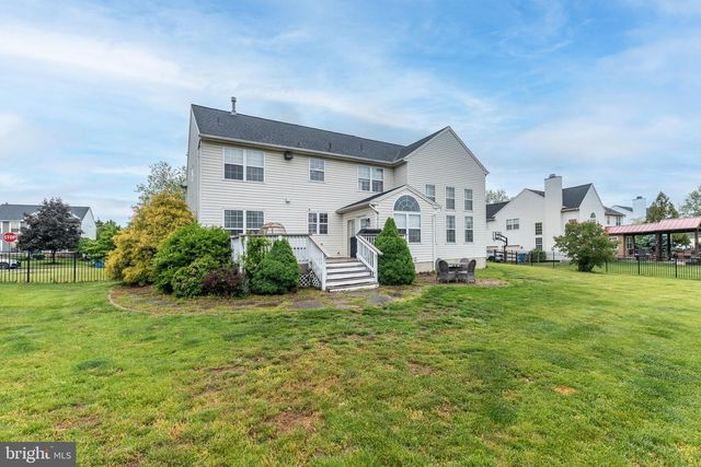 119 BRADFORD DR, Schwenksville, PA 19473