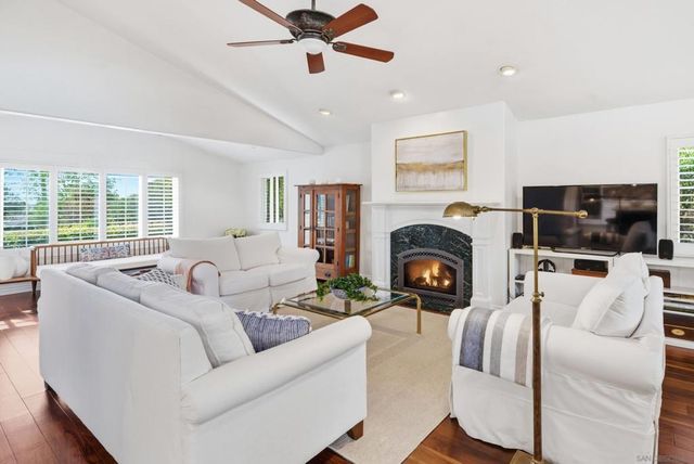 16405 Bronco Ln, Poway, CA 92064