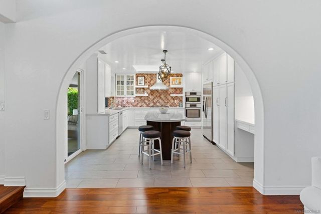 16405 Bronco Ln, Poway, CA 92064