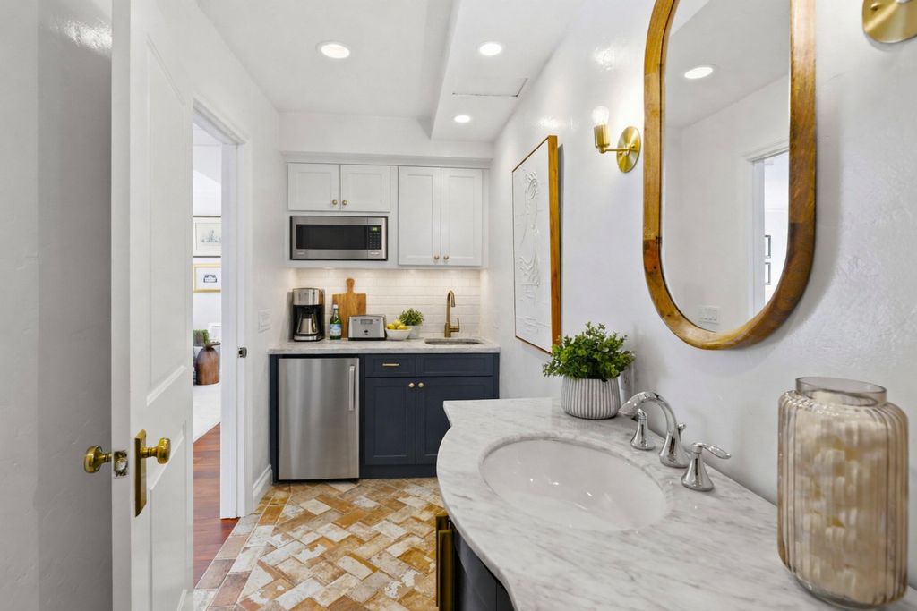 16405 Bronco Ln, Poway, CA 92064